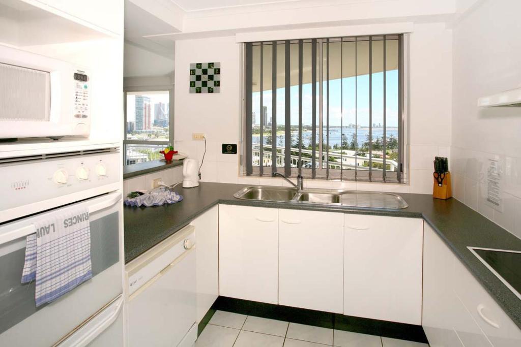 Ocean Sands Resort Gold Coast Zimmer foto